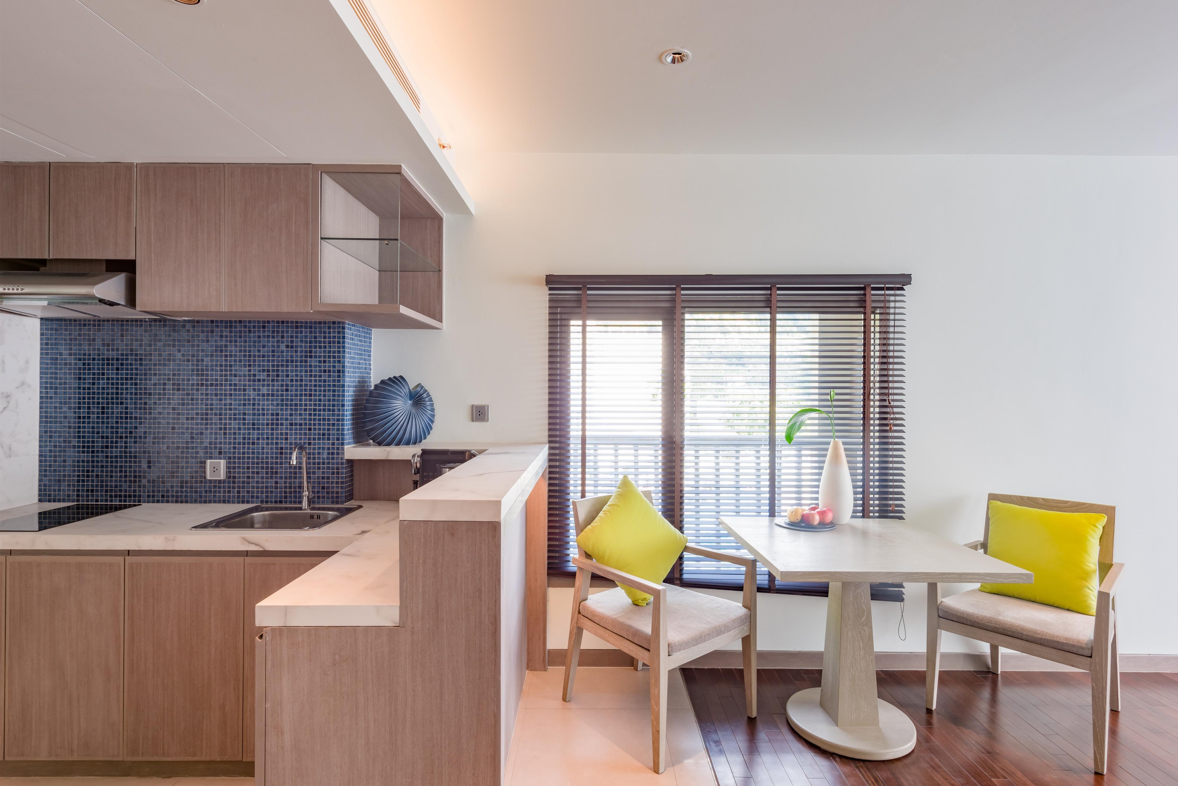 Oceanfront Beach Resort - Sha Extra Plus Patong Extérieur photo A kitchen in a serviced apartment in Hong Kong