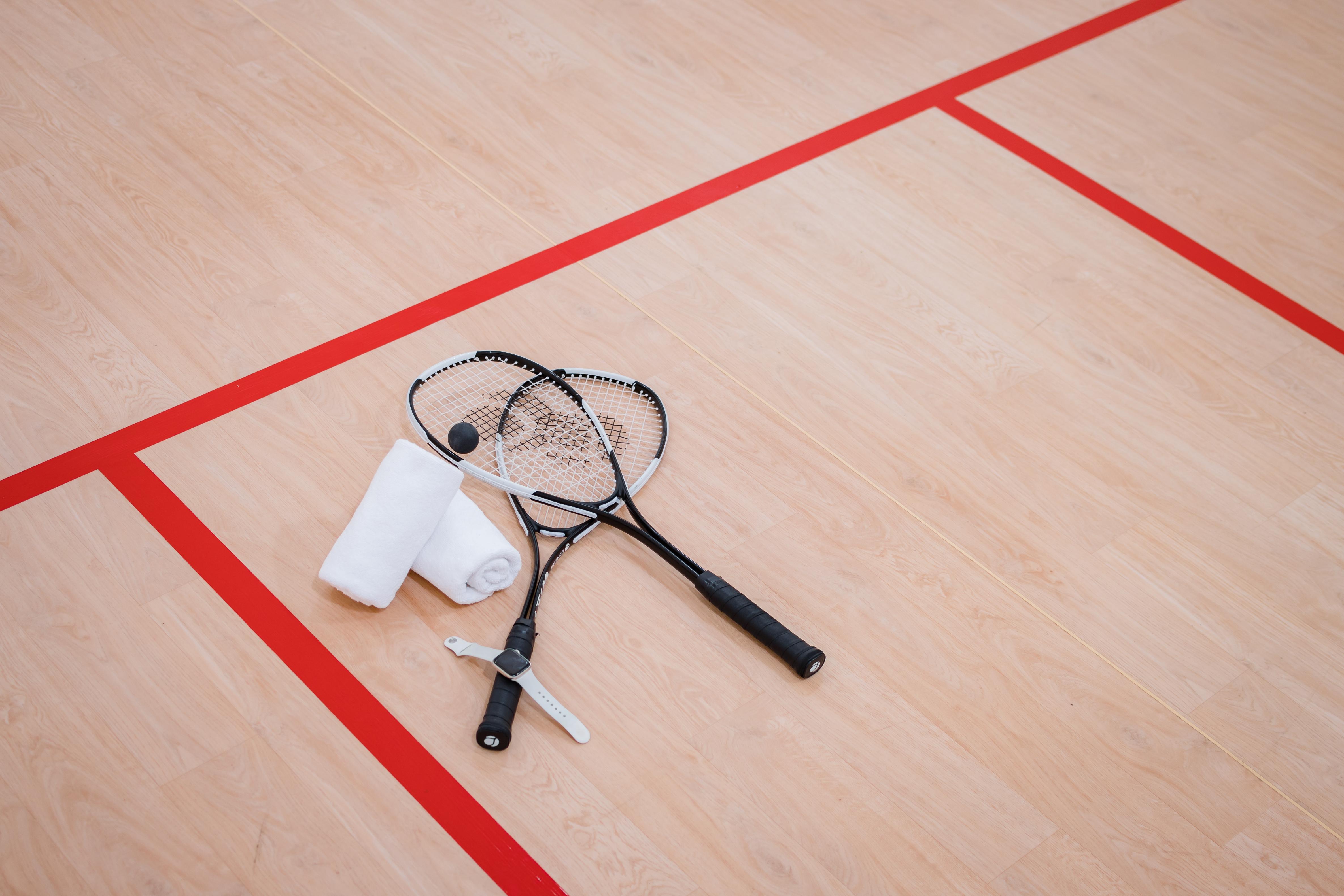 Oceanfront Beach Resort - Sha Extra Plus Patong Extérieur photo Squash racquets and ball